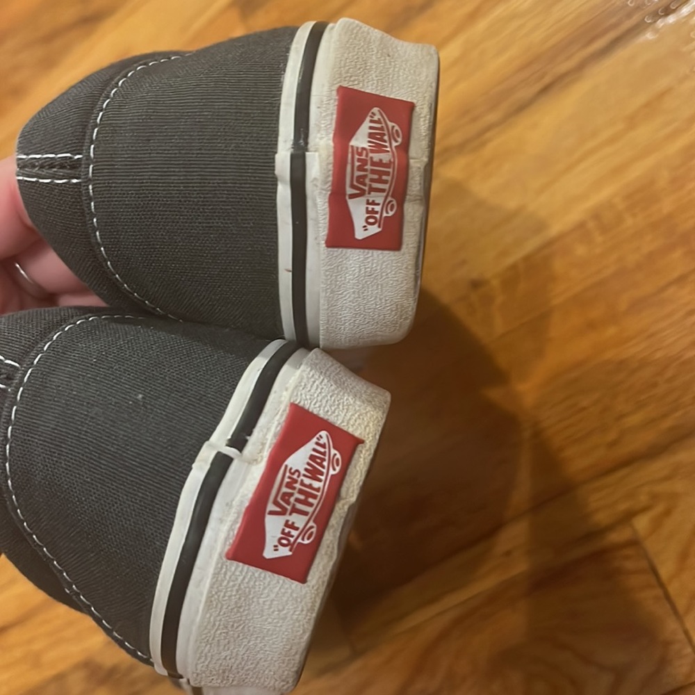 Excellent Condition Gray Slip On Vans - image 4